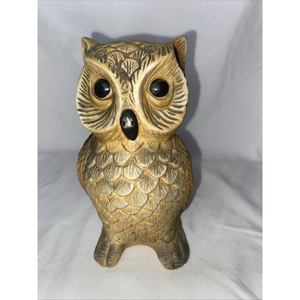 Vintage horned‎ Owl Figurine. Made In Taiwan